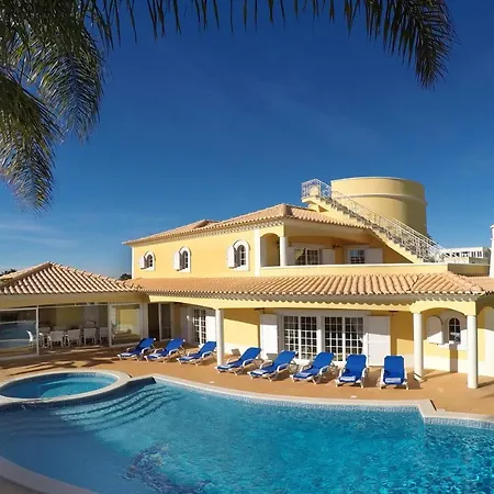 Lisianto Villa *